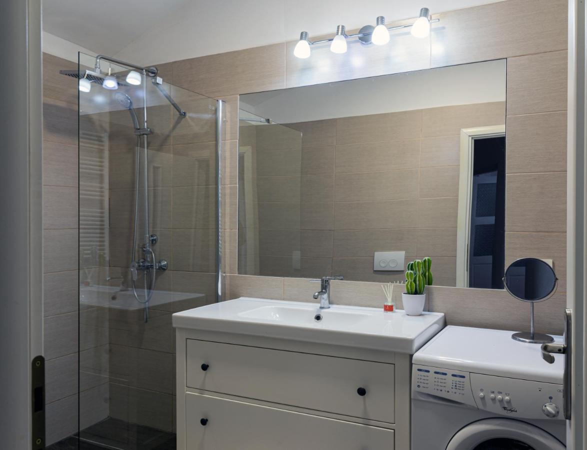 Apartament Agnes Braşov Esterno foto