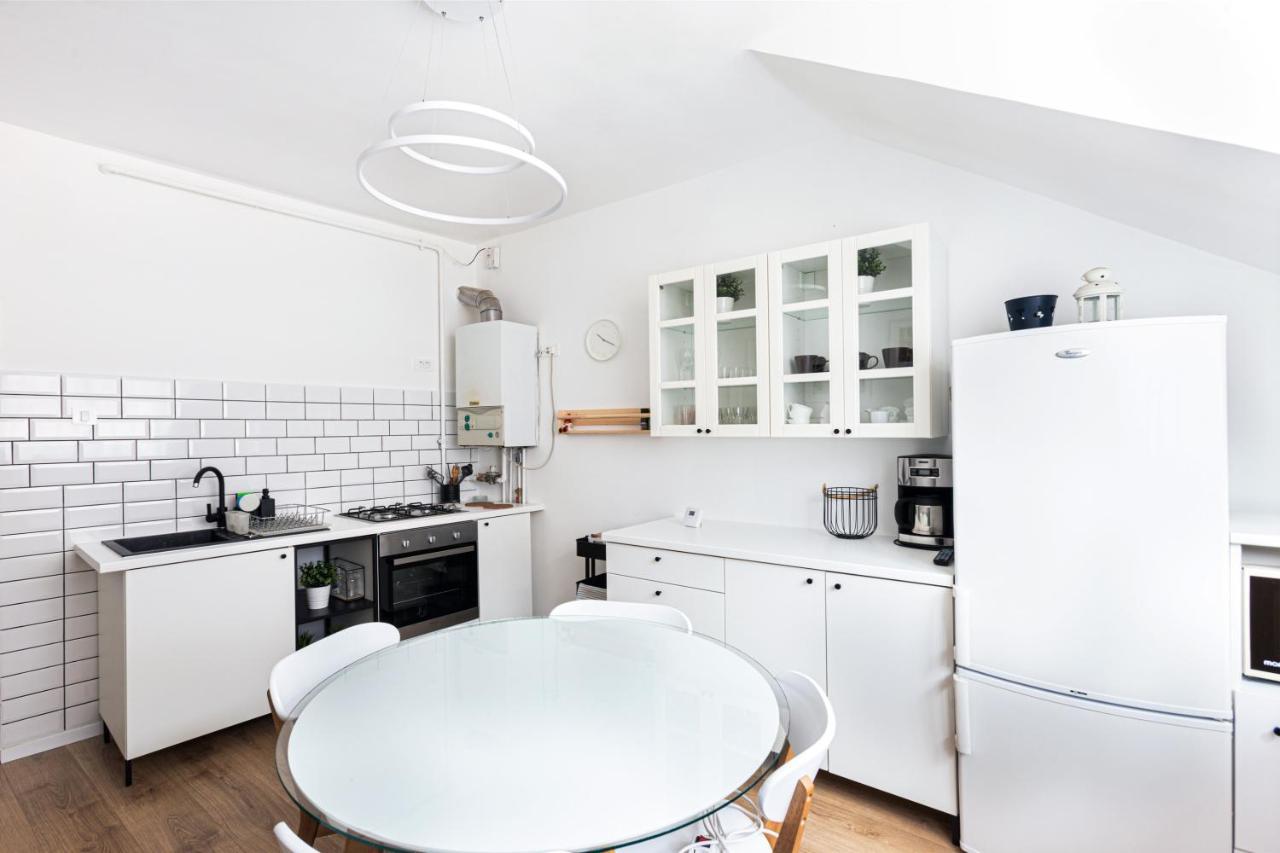 Apartament Agnes Braşov Esterno foto