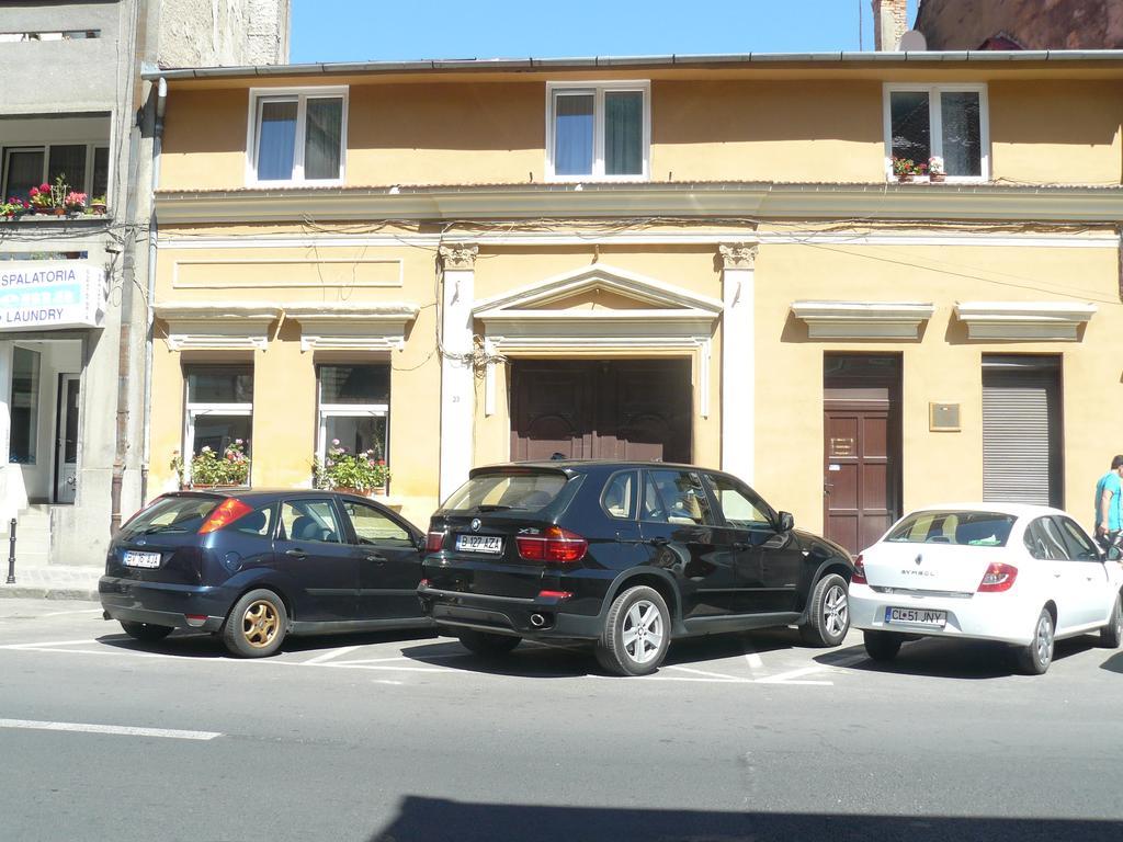 Apartament Agnes Braşov Esterno foto